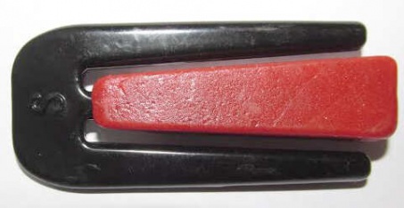 Кліпса Sofetec для введення двох кабелів